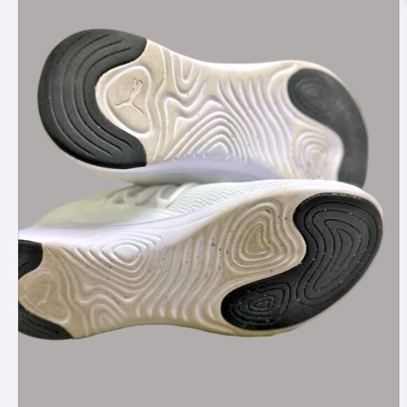 Puma Women's Sneakers Sport Size: 7.5 - Picture 4 of 6